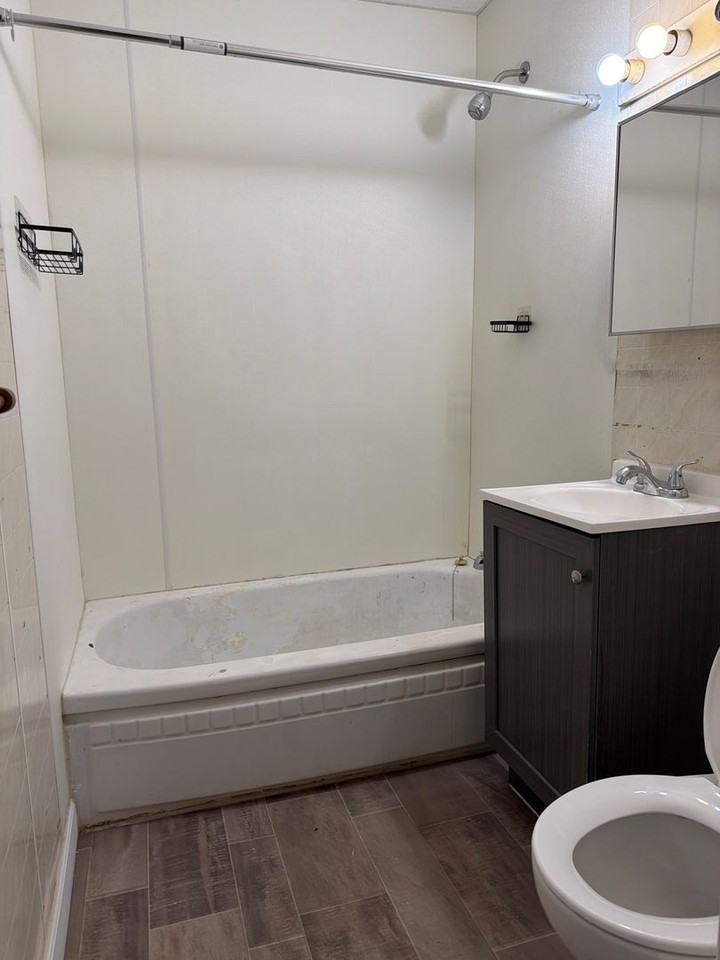 527 C St - Photo 7 of 11