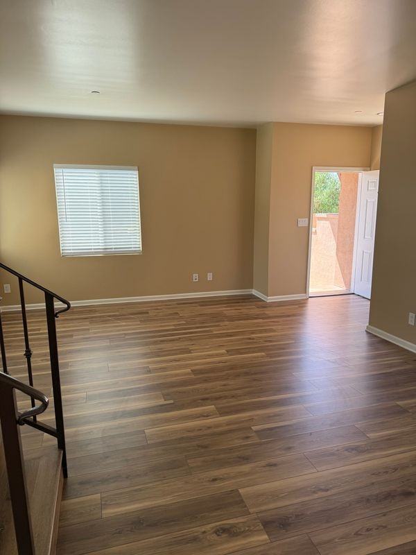 1769 Los Feliz Dr ##1 - Photo 3 of 24