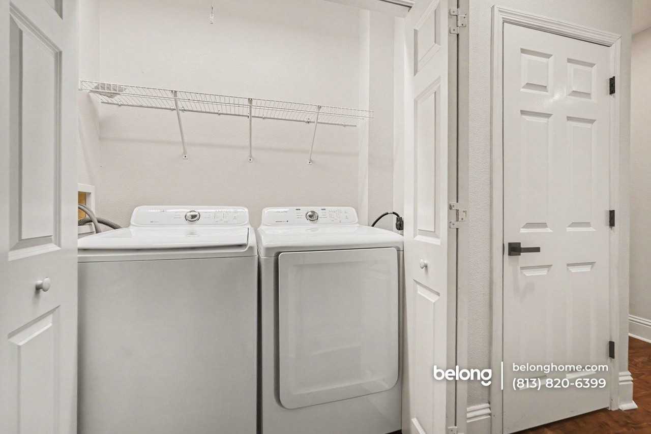 4209 W Gray St #6 - Photo 5 of 22