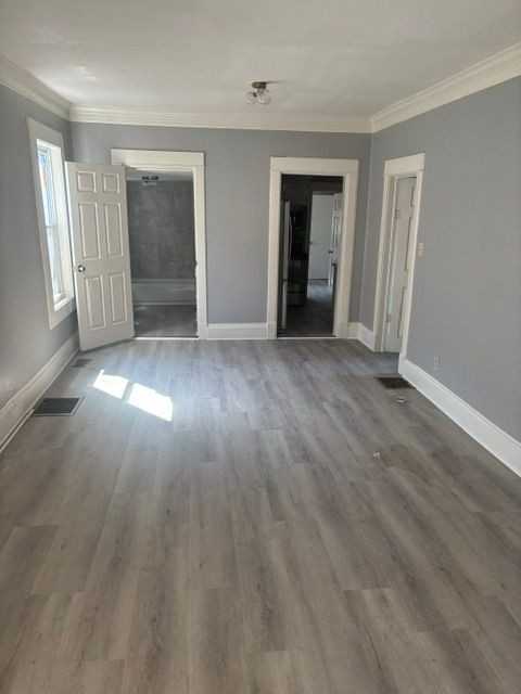 1214 S 37th St - Photo 2 of 8