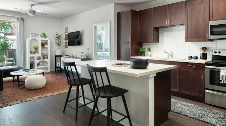 12300 Riata Trace Pkwy - Photo 3 of 6