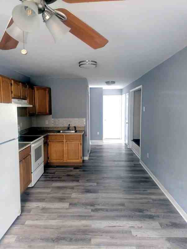 503B Kingwood St - Photo 3 of 8