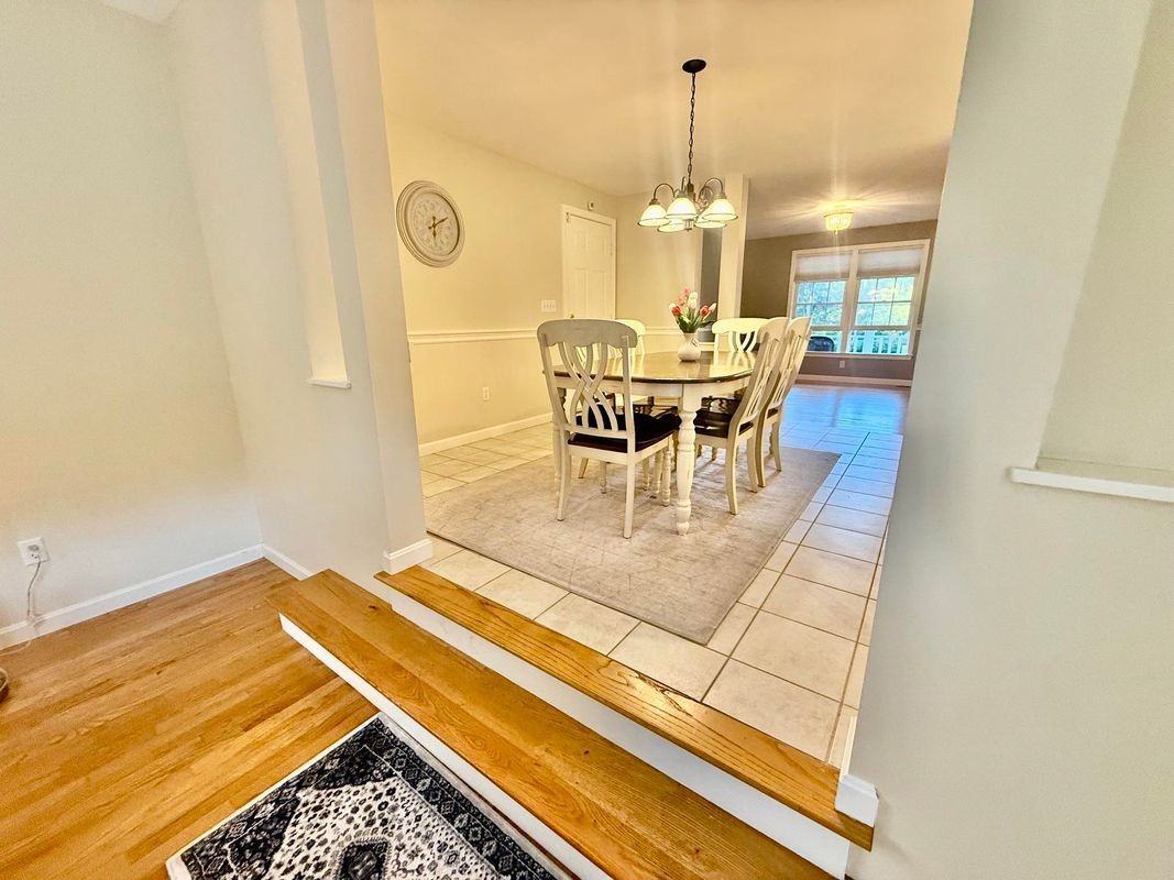 125 Tennyson Dr - Photo 6 of 30