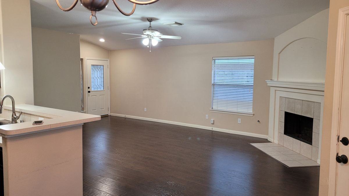 15522 Riford Dr - Photo 6 of 37