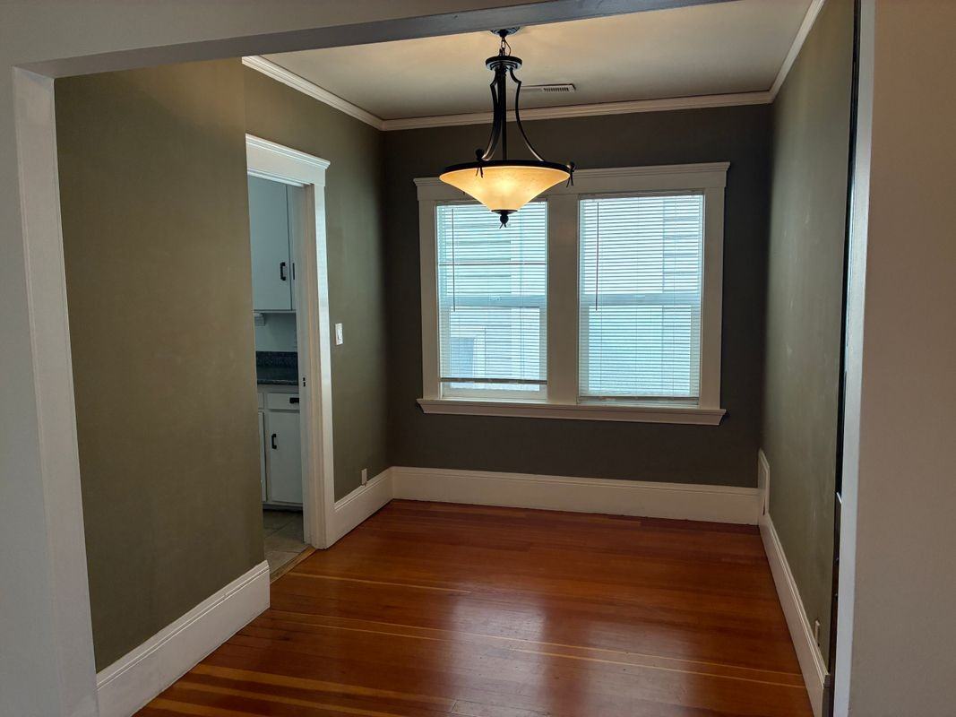 375 Euclid Ave - Photo 4 of 14