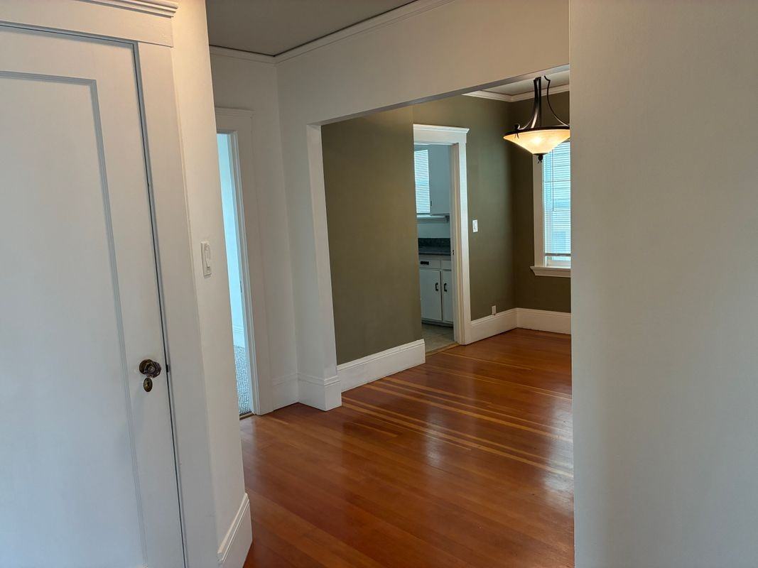375 Euclid Ave - Photo 5 of 14