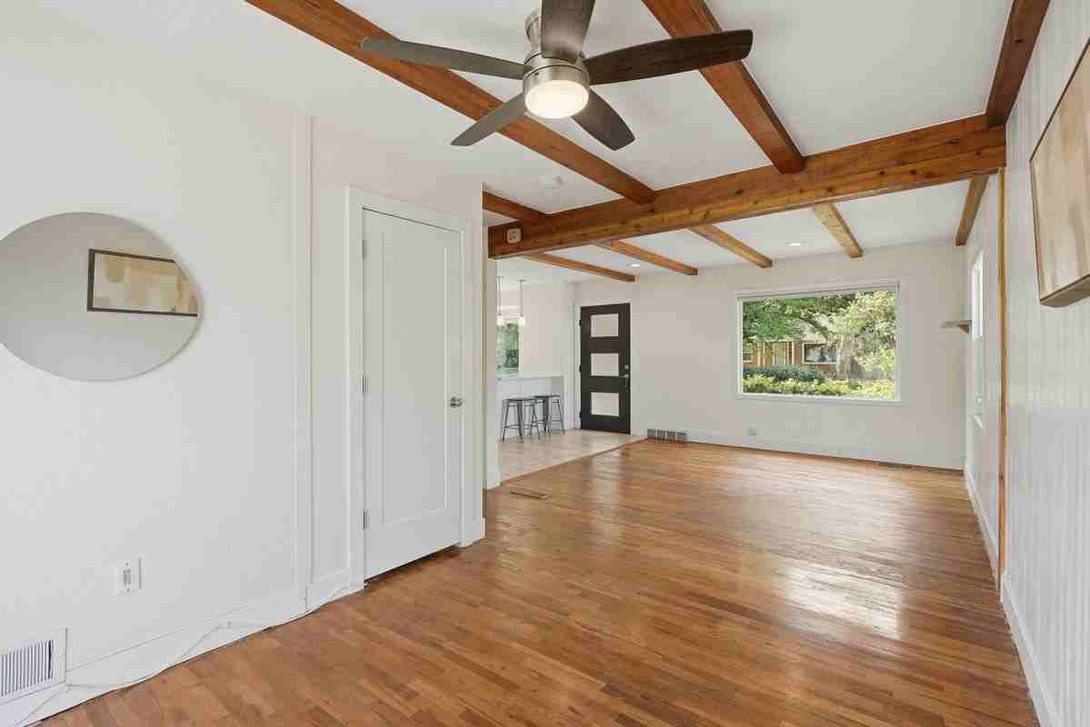 3185 E Gregson Ave - Photo 6 of 23
