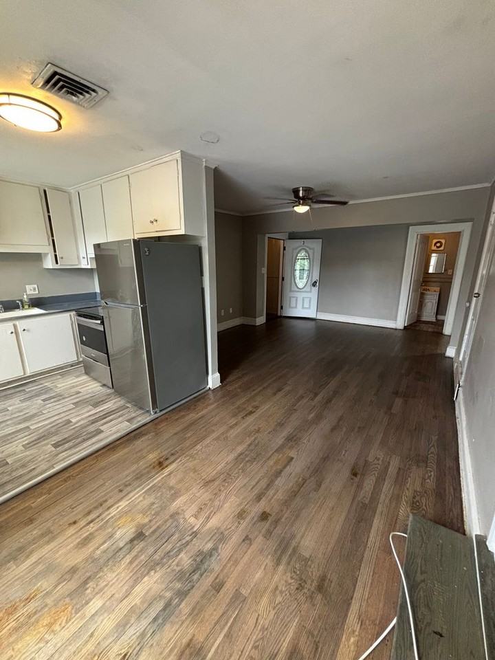 1114 S Aspen - Photo 7 of 50