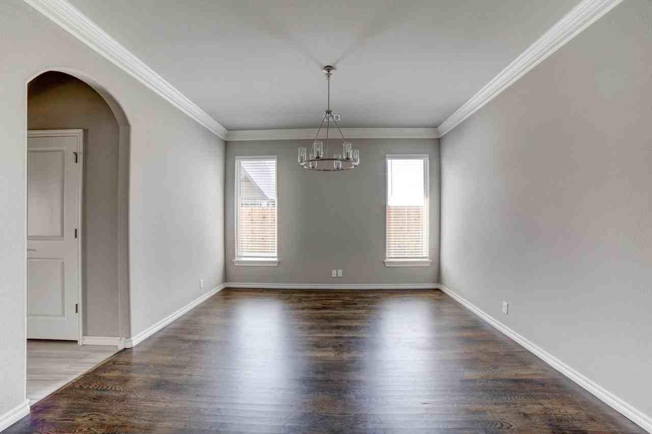 424 E 129th Pl S - Photo 5 of 39