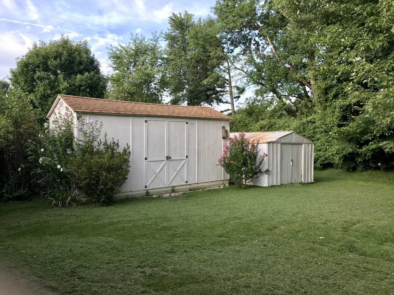 239 S Monte Vista Ave - Photo 2 of 14