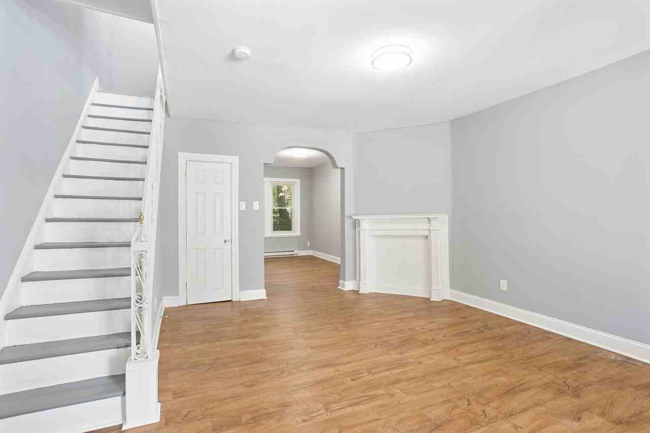 5211 Litchfield St - Photo 6 of 15