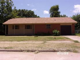 1308 Hickory Ln - Photo 1 of 1