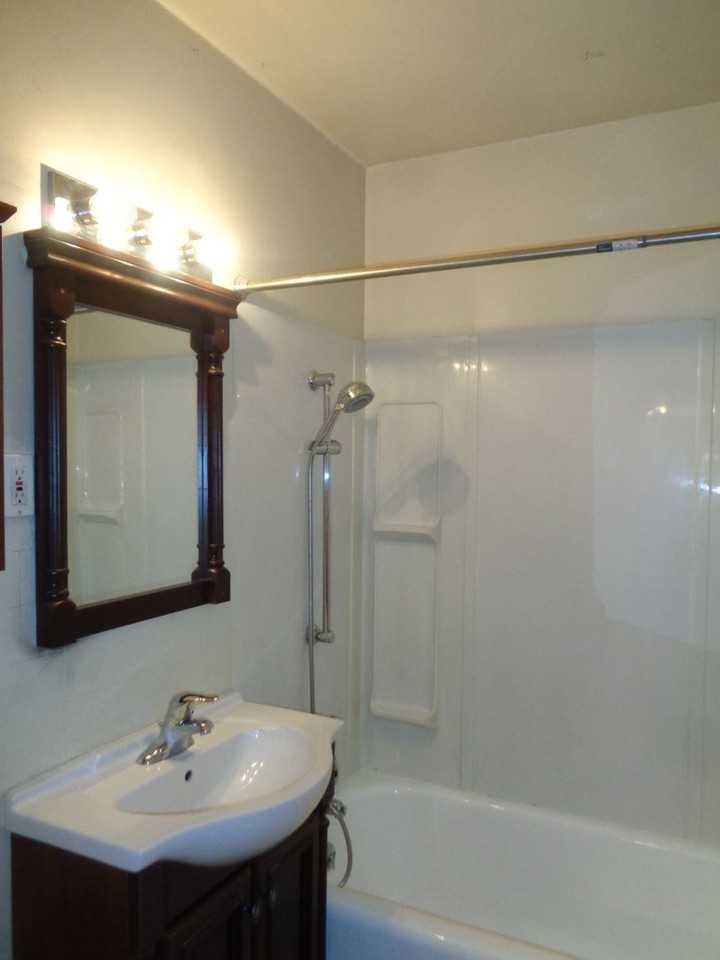 602 Yellowstone Ave - Photo 6 of 13