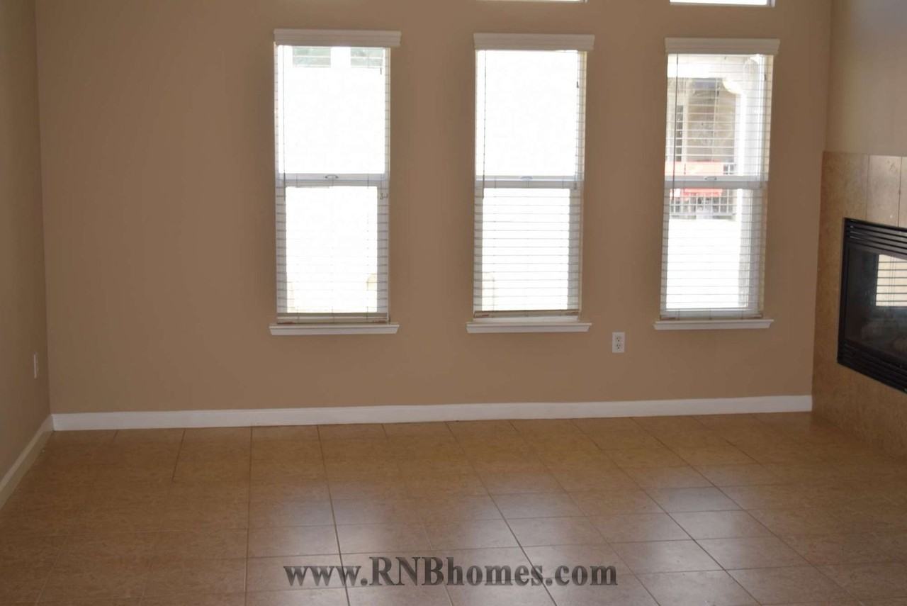 1345 Incline Dr #1 - Photo 5 of 15