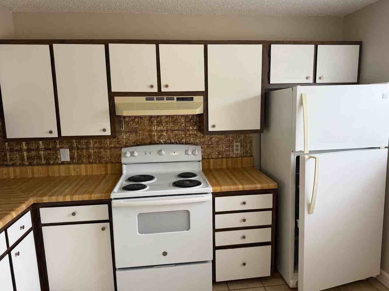 108 Shady Brook Dr - Photo 6 of 23