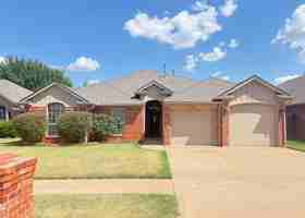 featured image of 18212 Willow Oak Ln