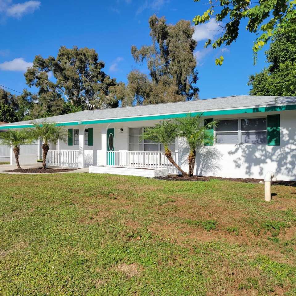 3439 Mcintosh Rd - Photo 3 of 16