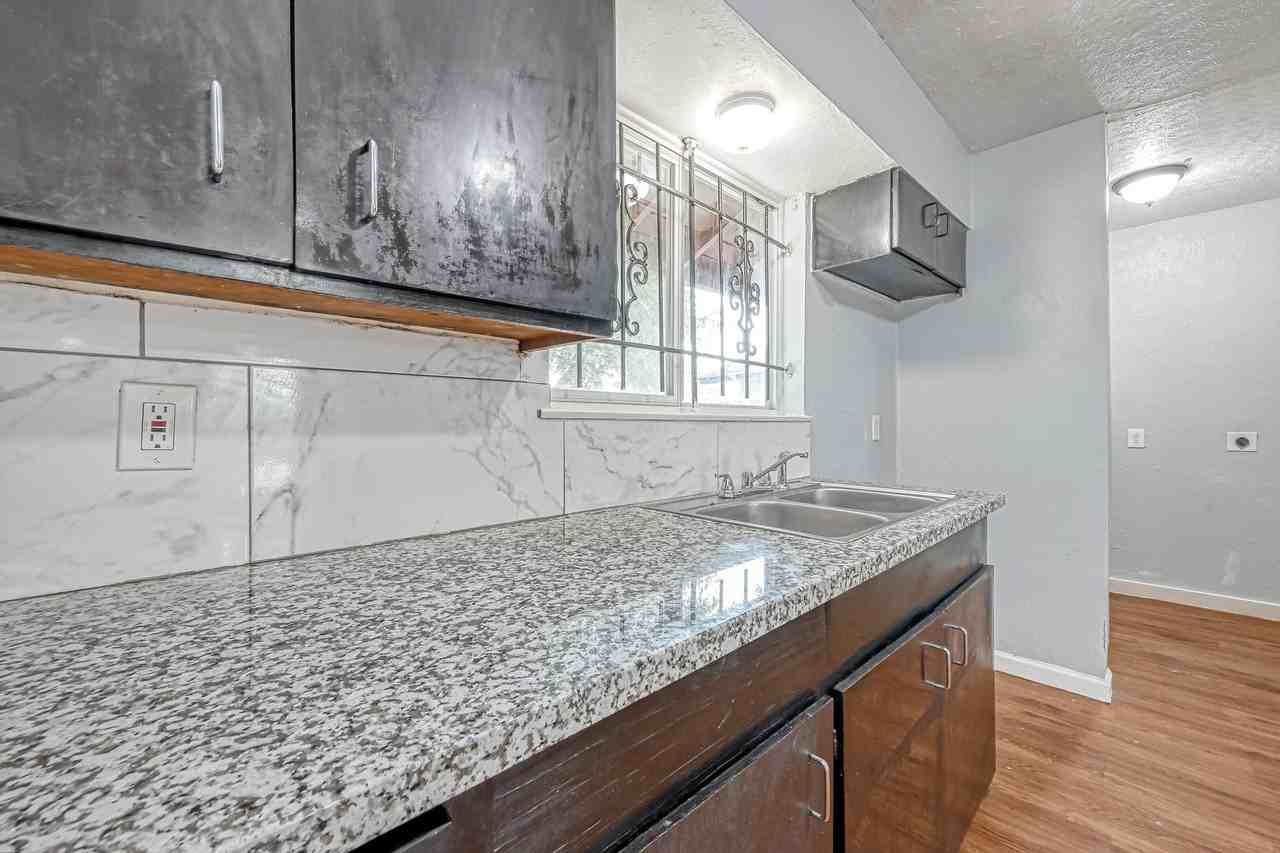 5834 Hirondel St - Photo 6 of 10