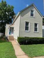 featured image of 4632 Cecil Pl