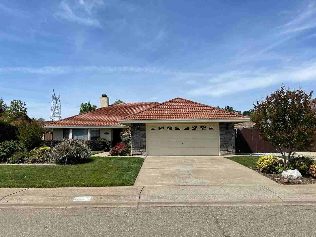 3668 Cherrywood Dr - Photo 2 of 24
