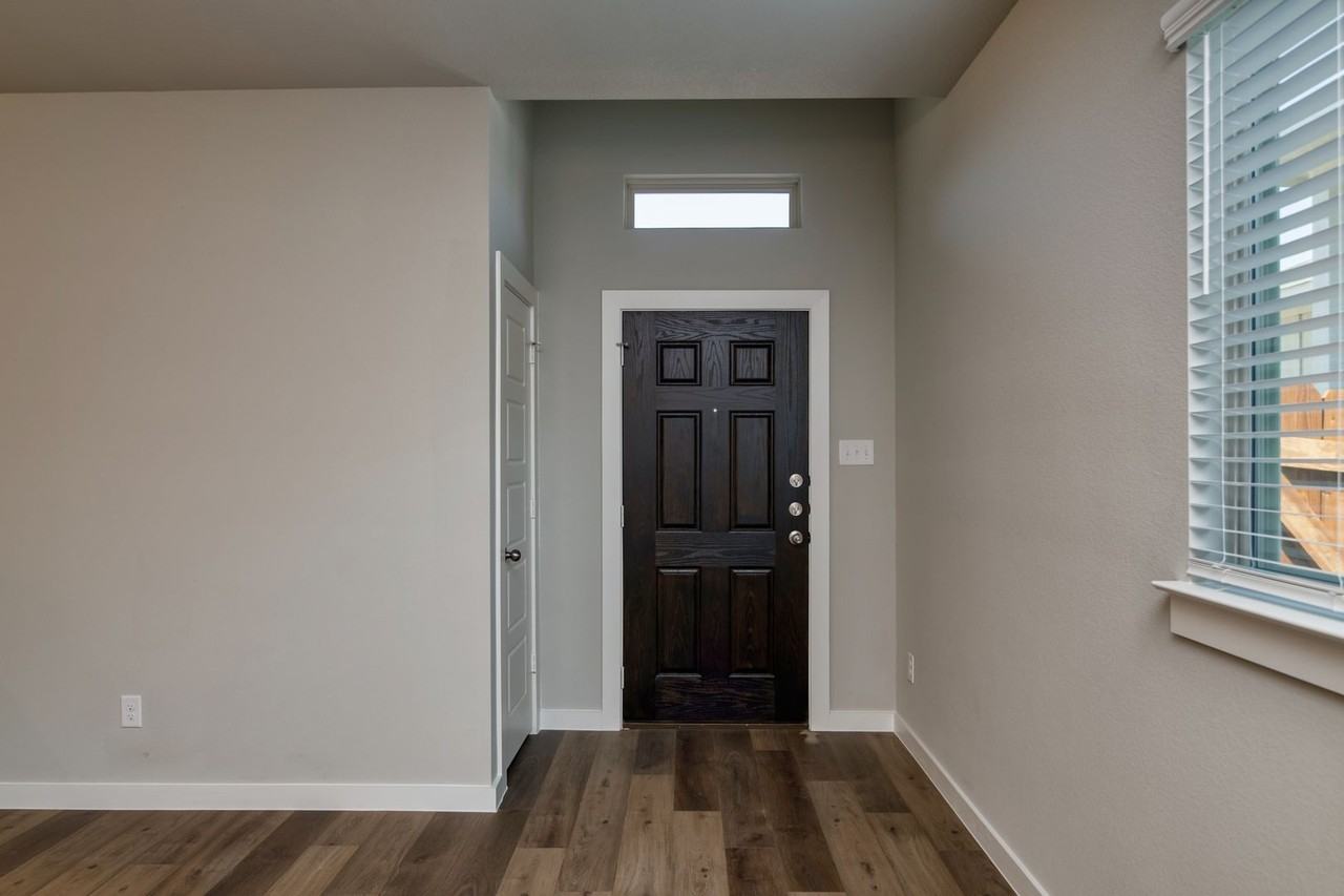 660 Harvest Moon Dr - Photo 4 of 21