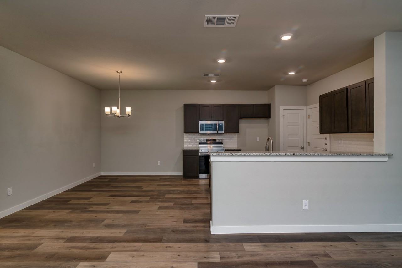 660 Harvest Moon Dr - Photo 6 of 21