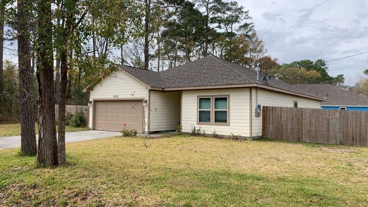21507 Turkey Cir - Photo 2 of 24