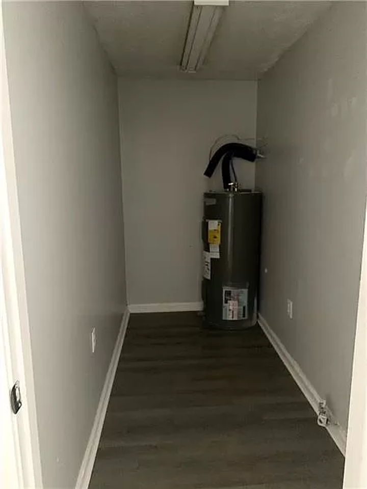 181 Lee Road 232 - Photo 5 of 21