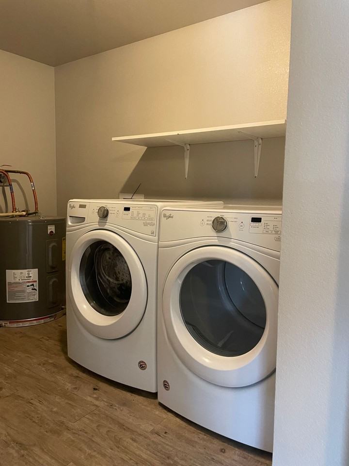 Laguna Lofts - Photo 3 of 15