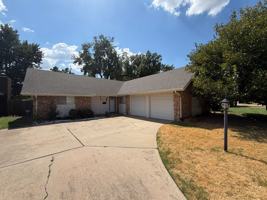 featured image of 7706 Nw 25th Ter