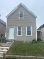 featured image of 2452 W Maryland St