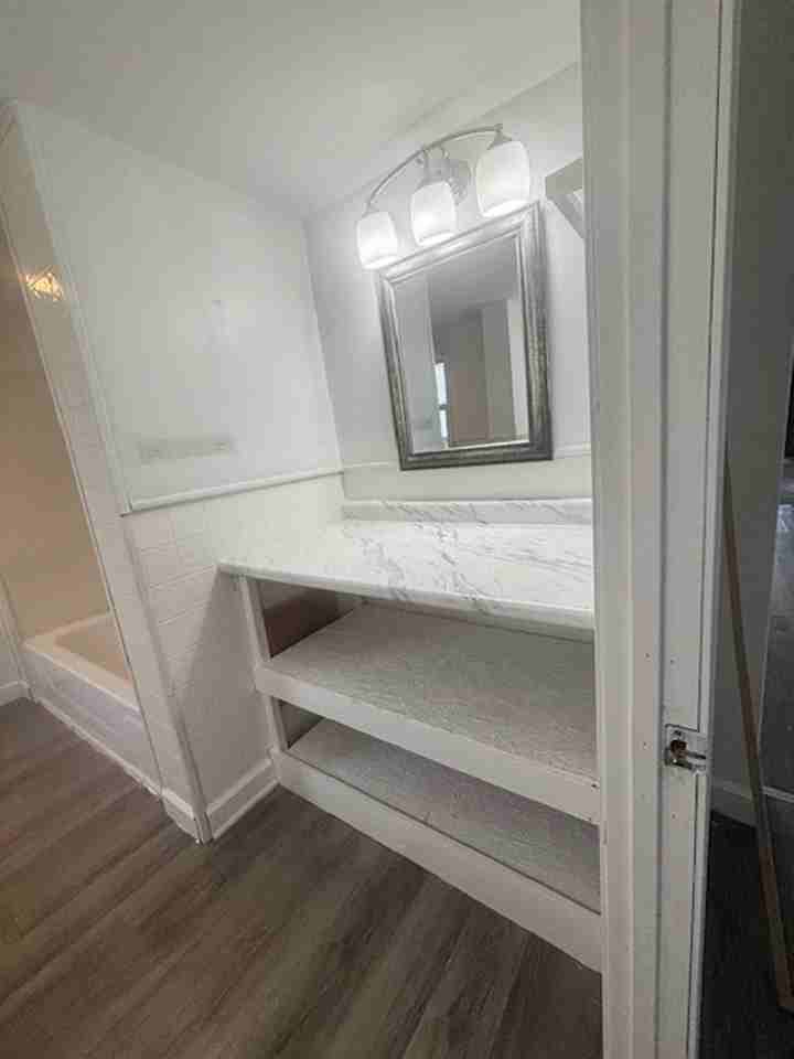2452 W Maryland St - Photo 7 of 16