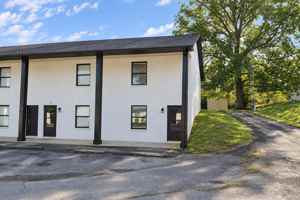 featured image of 5612 S Jefferson Ave