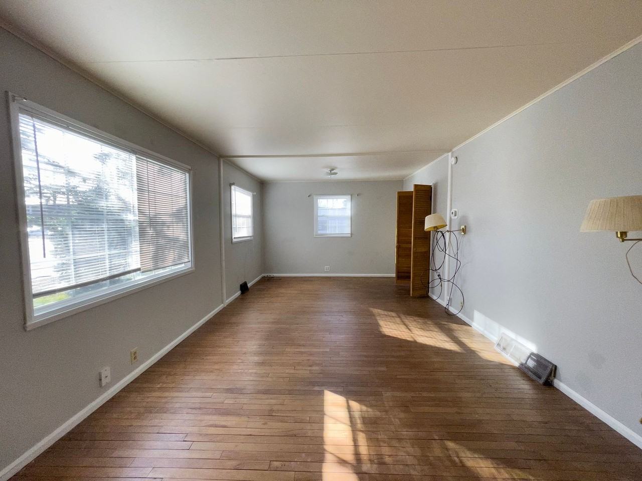 710 W Ace St - Photo 6 of 22