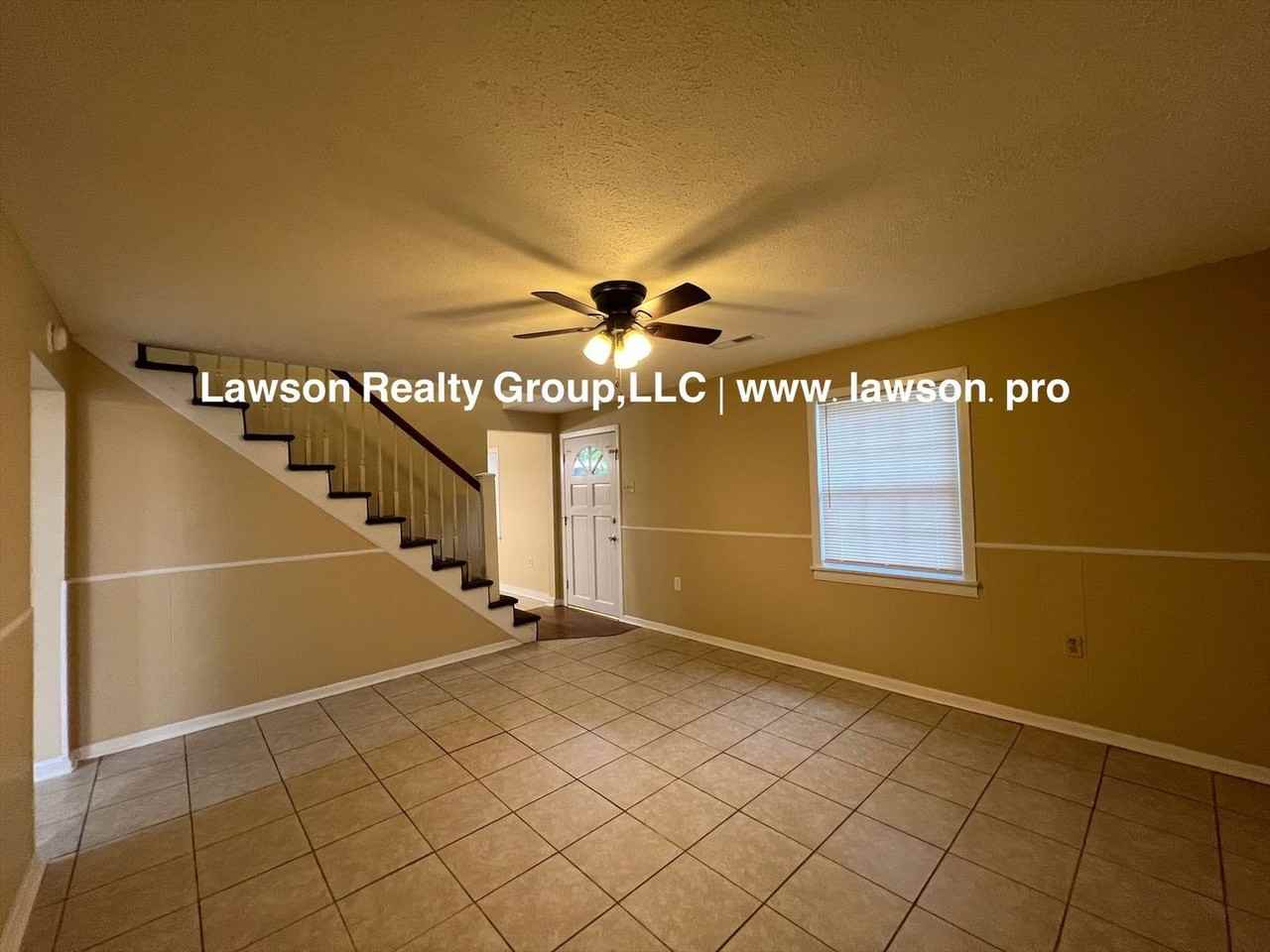 1022 Niagara Rd - Photo 6 of 42