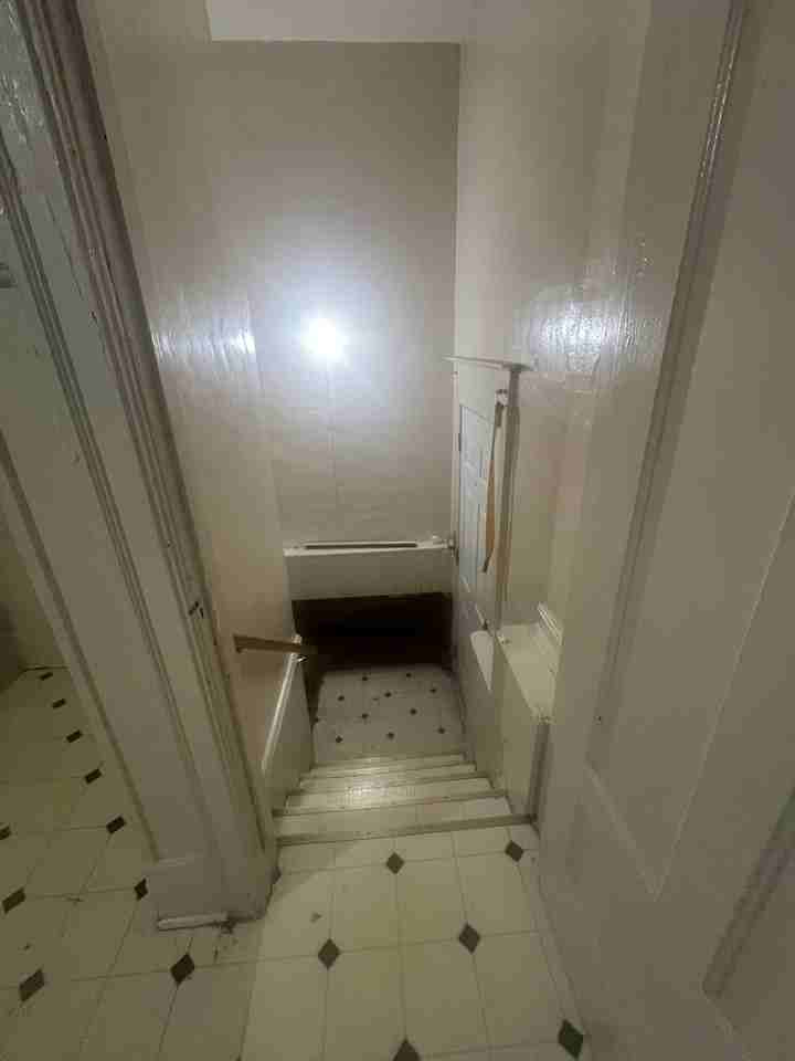 201 Shelter St - Photo 6 of 18