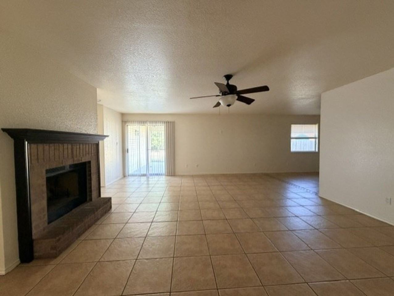 4303 Sonora Dr - Photo 2 of 12