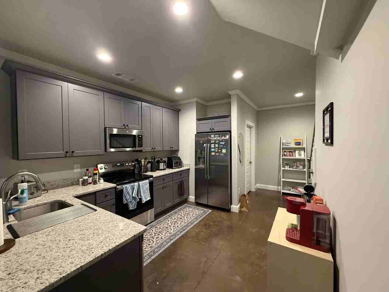 986 Dr Martin Luther King Pkwy - Photo 5 of 15