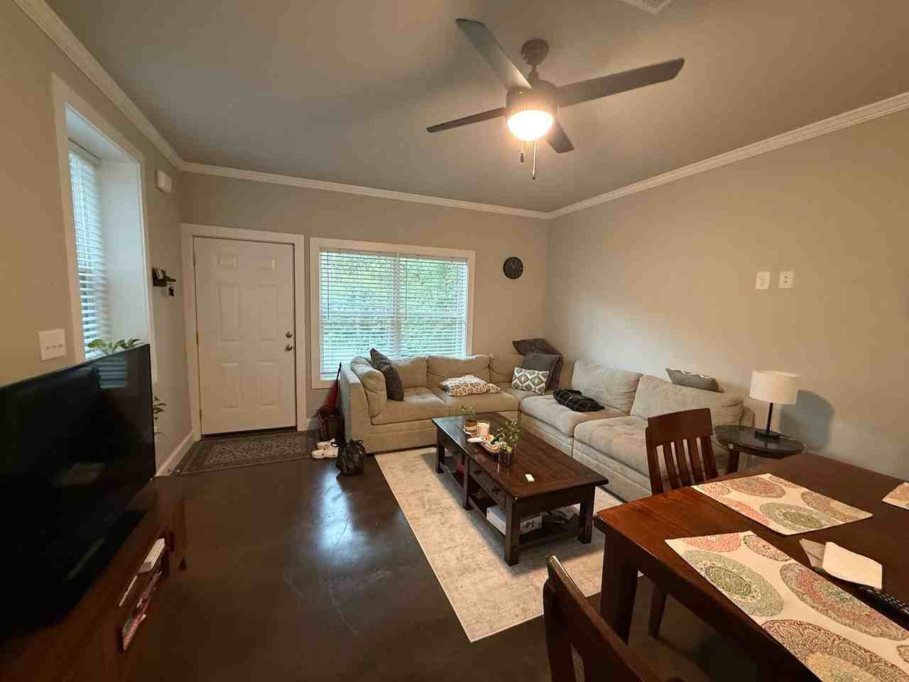 986 Dr Martin Luther King Pkwy - Photo 6 of 15