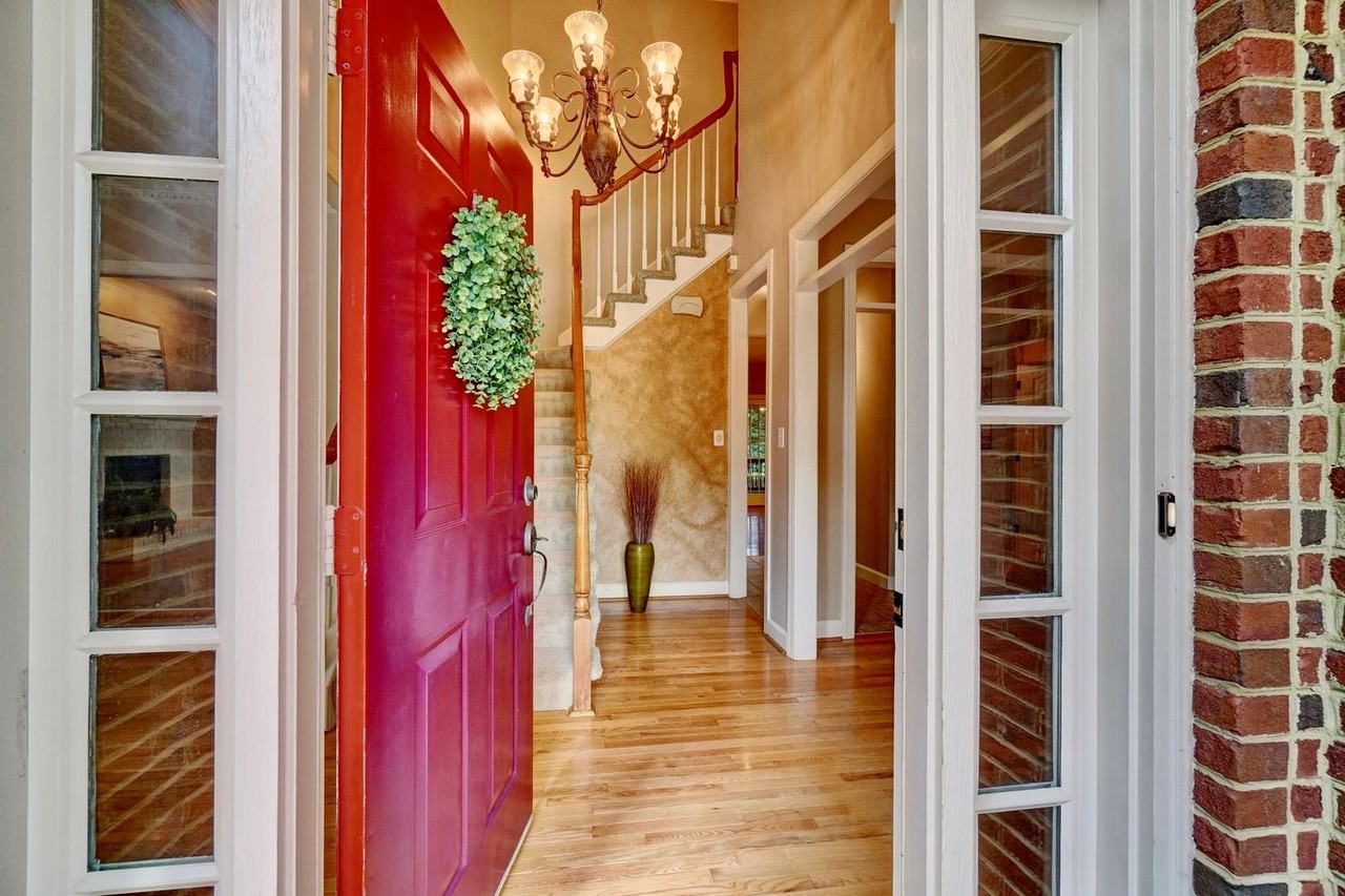 1700 Jermyn Ln - Photo 7 of 44