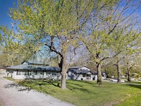 515 N Oak Grove Ave - Photo 1 of 1