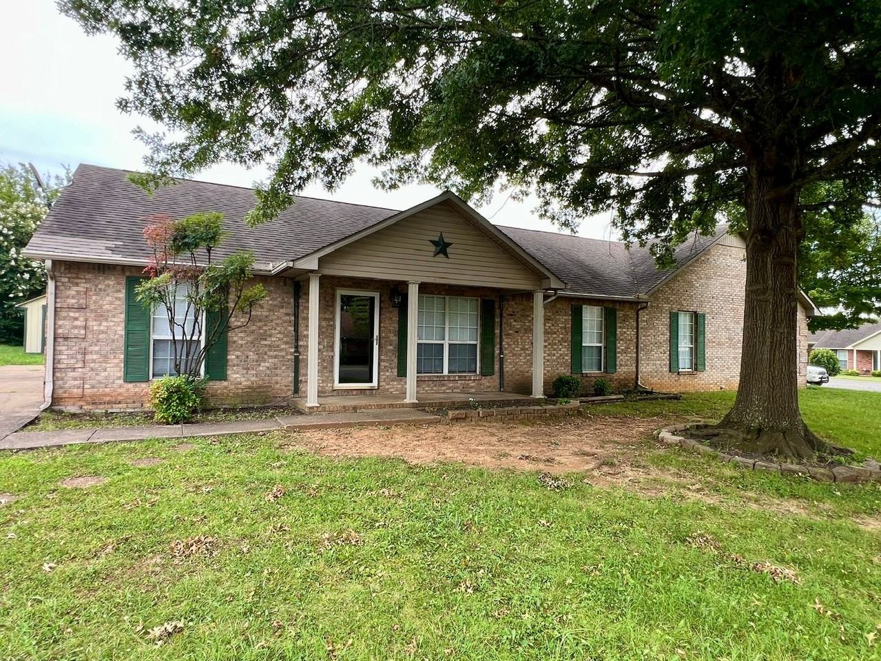 429 Jonquil Ct