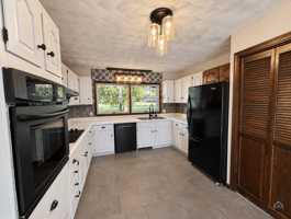 featured image of 19 19 Maple Way