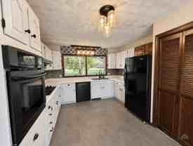 19 19 Maple Way - Photo 1 of 1