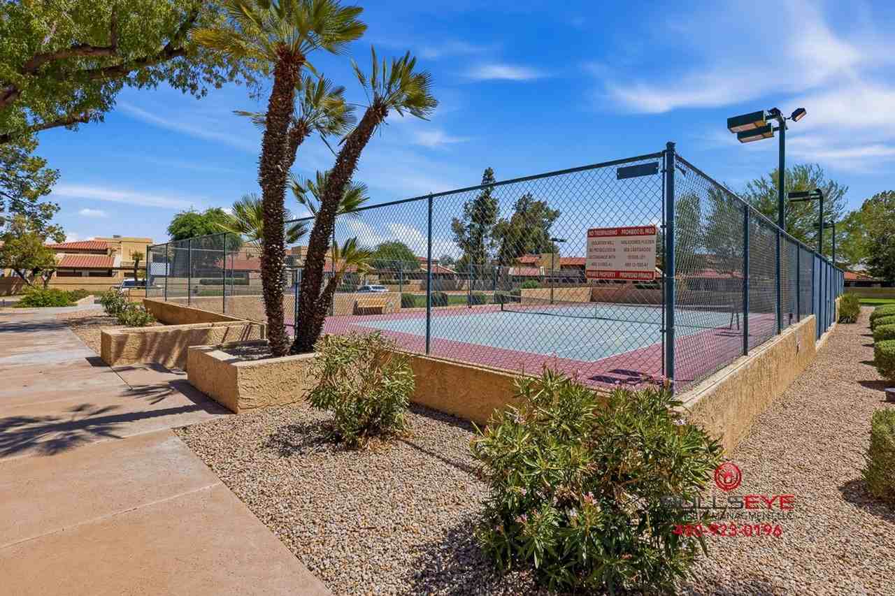 8344 N 21st Dr #I112 - Photo 6 of 33