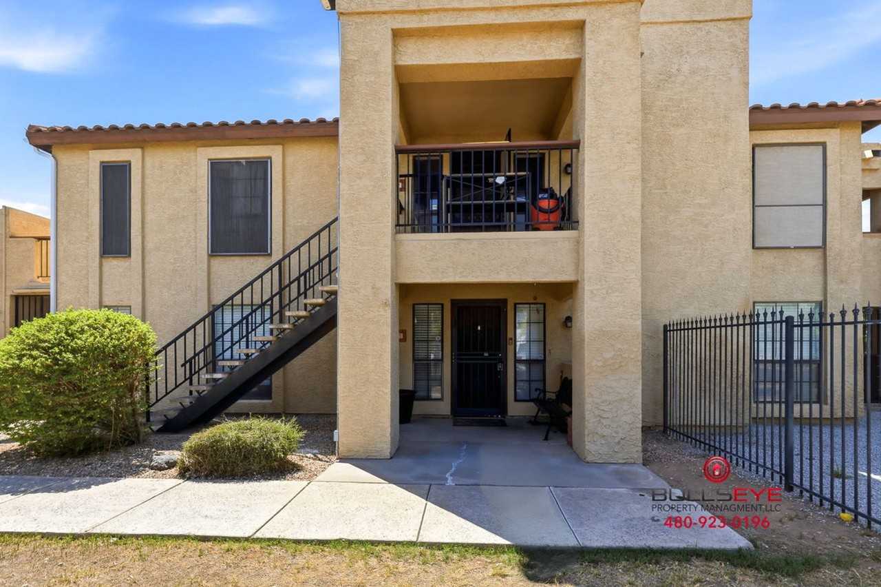 8344 N 21st Dr #I112 - Photo 7 of 33