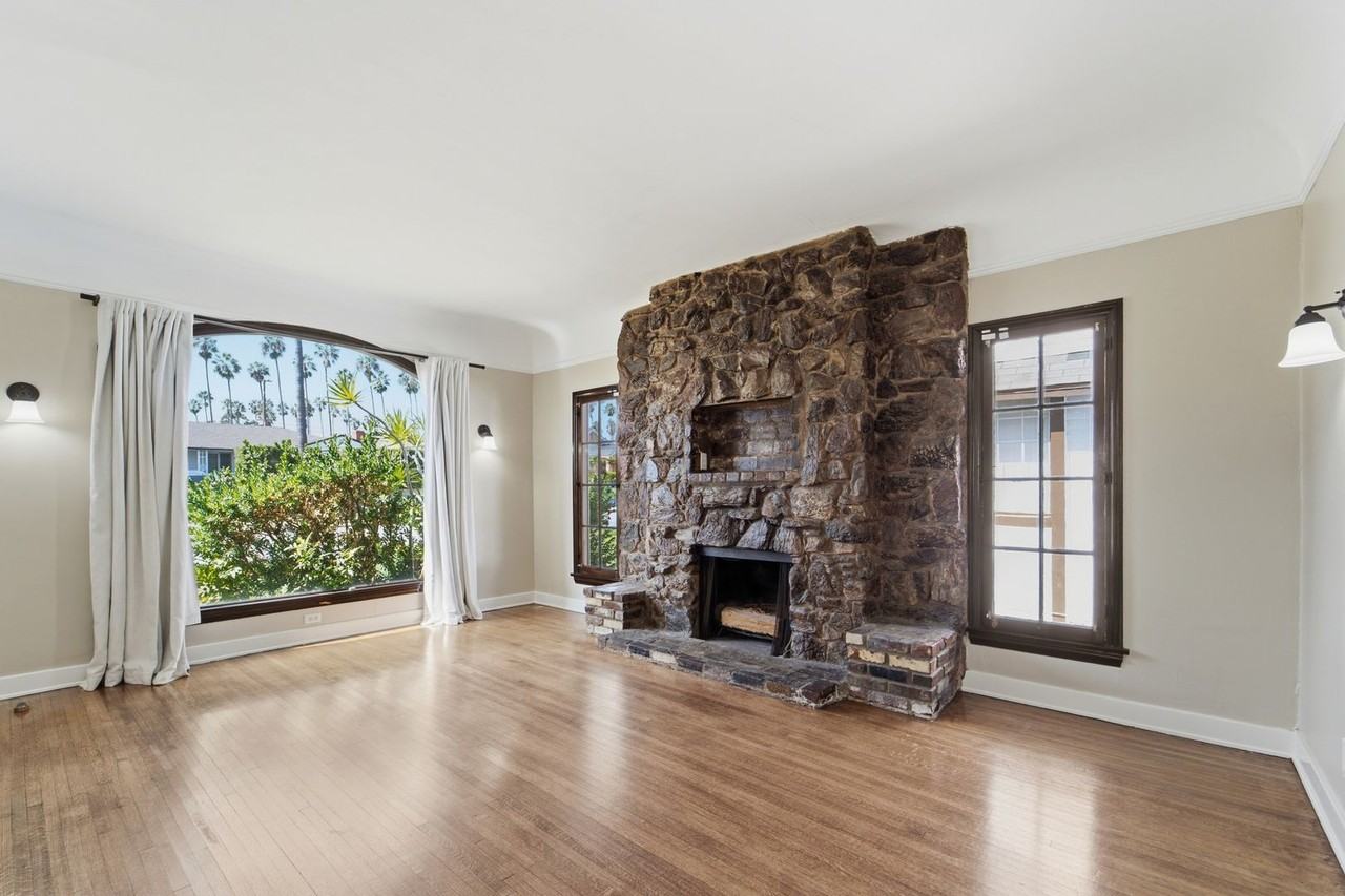 5616 S Rimpau Blvd - Photo 7 of 33