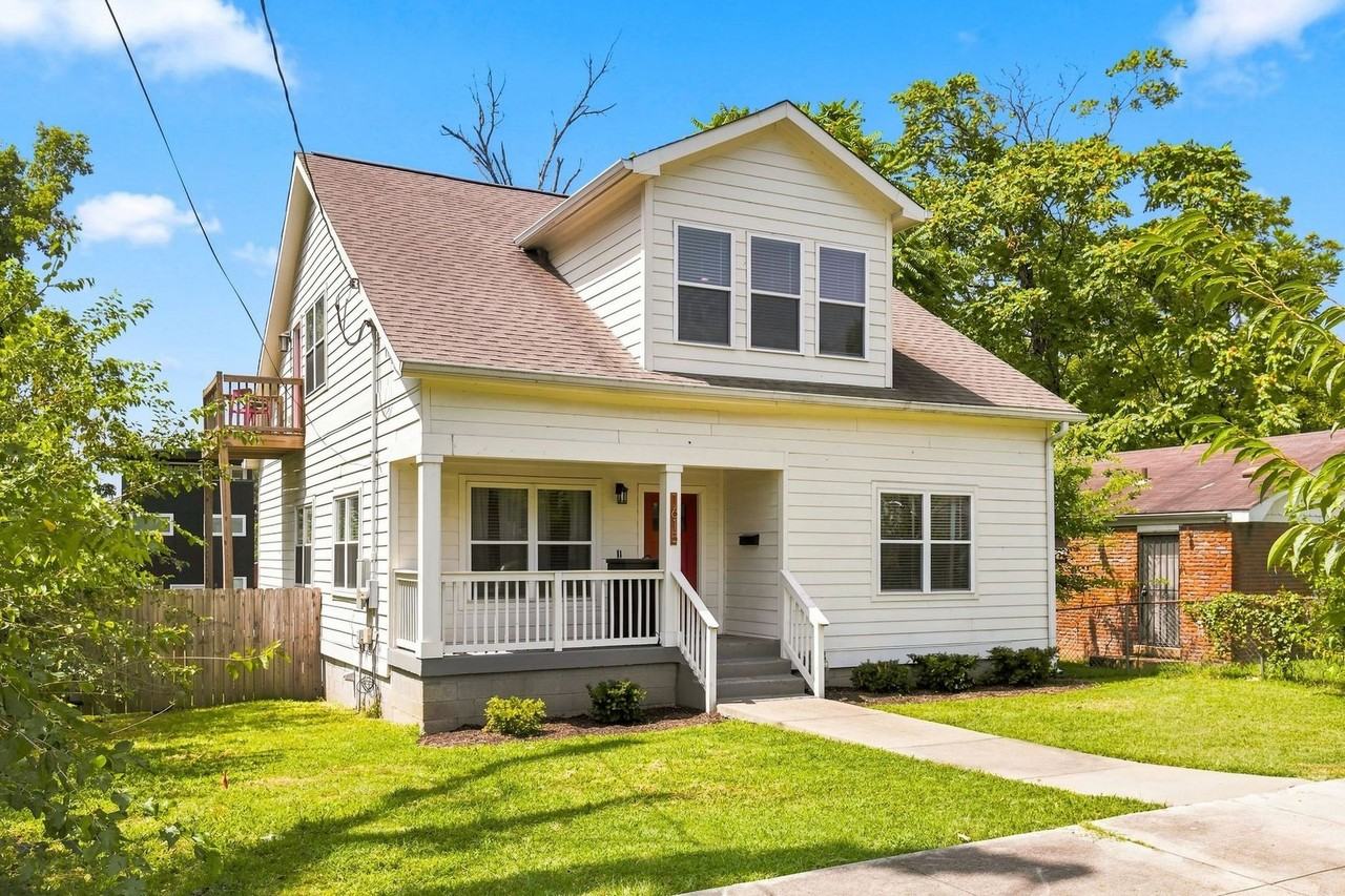 1615 Arthur Ave - Photo 3 of 31