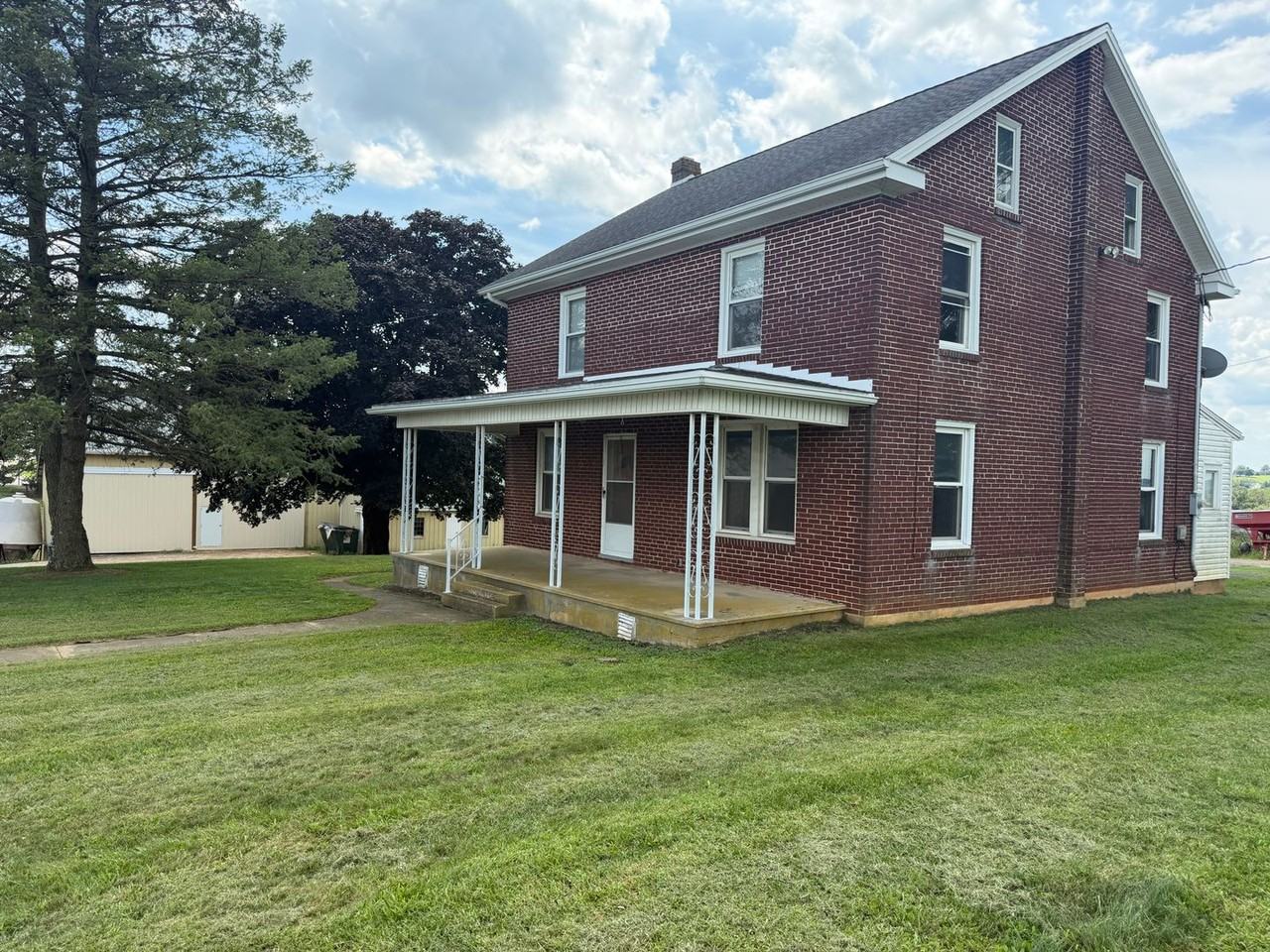 7144 Susquehanna Trl S - Photo 6 of 41
