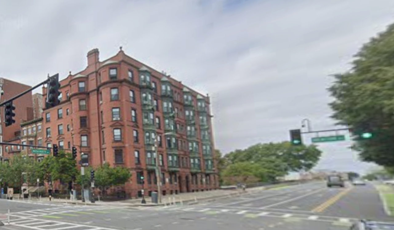 20A Massachusetts Ave - Photo 7 of 8